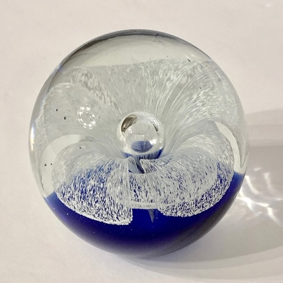 White Lace Flower Cobalt Blue Paperweight Dome Hand Blown Art Glass 3” - Picture 5 of 10